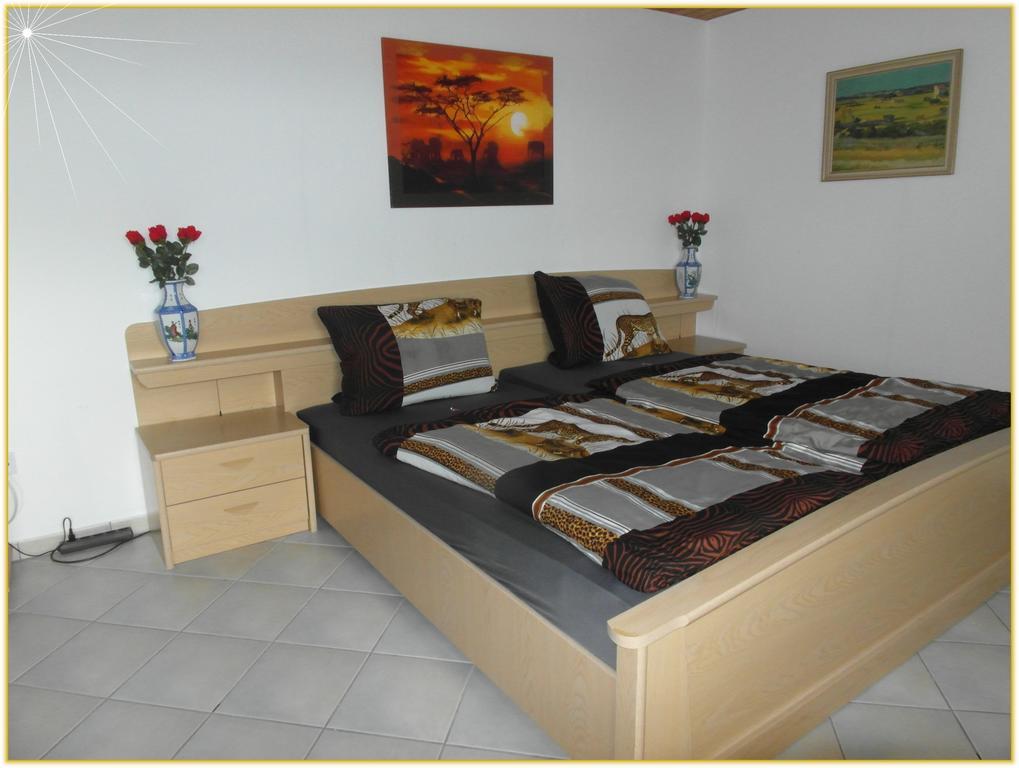 Ferienwohnung Zauberhaft Bad Soden-Salmuenster Bilik gambar